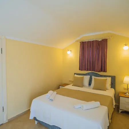 Sunset Club Aqualettings Pearl 9