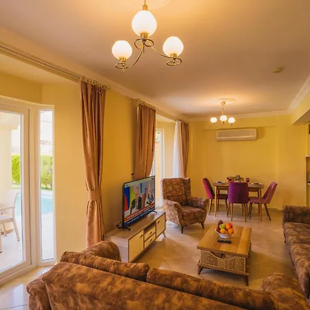 Sunset Club Aqualettings Pearl 9