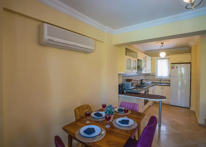 Sunset Club Aqualettings Pearl 9 Villa